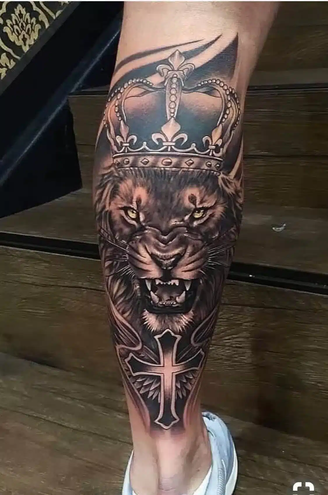 Lion leg tattoos for men