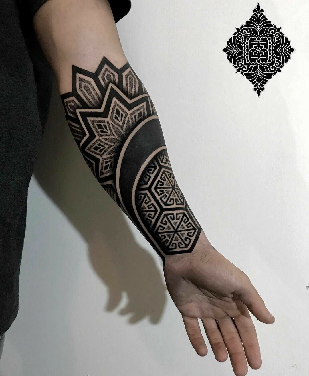 Geometric Arm Tattoos For Men
